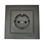 Makel Karea Füme Topraklı Priz - Görsel 1