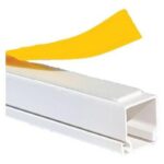 Sert Plastik 20x20 Kablo Kanalı Yapışkanlı 2mt - Görsel 1